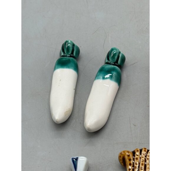 Ceramic Vegetable Fish Chopstick Rests Set Of 7 peppers squid OS red green READ - Picture 2 of 6